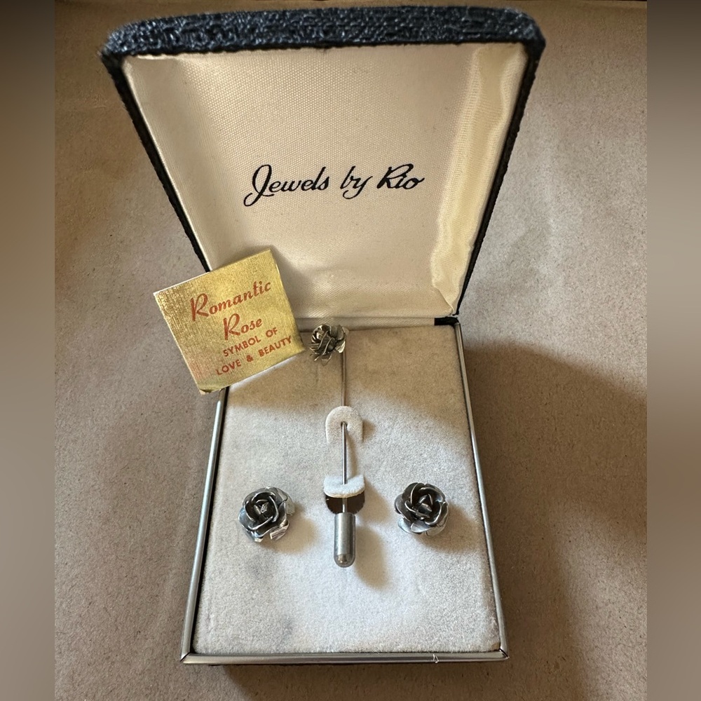Vintage rose pin and earrings set